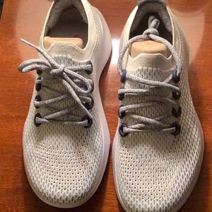 Size 8 1/2 women’s Allbirds Tree Dasher